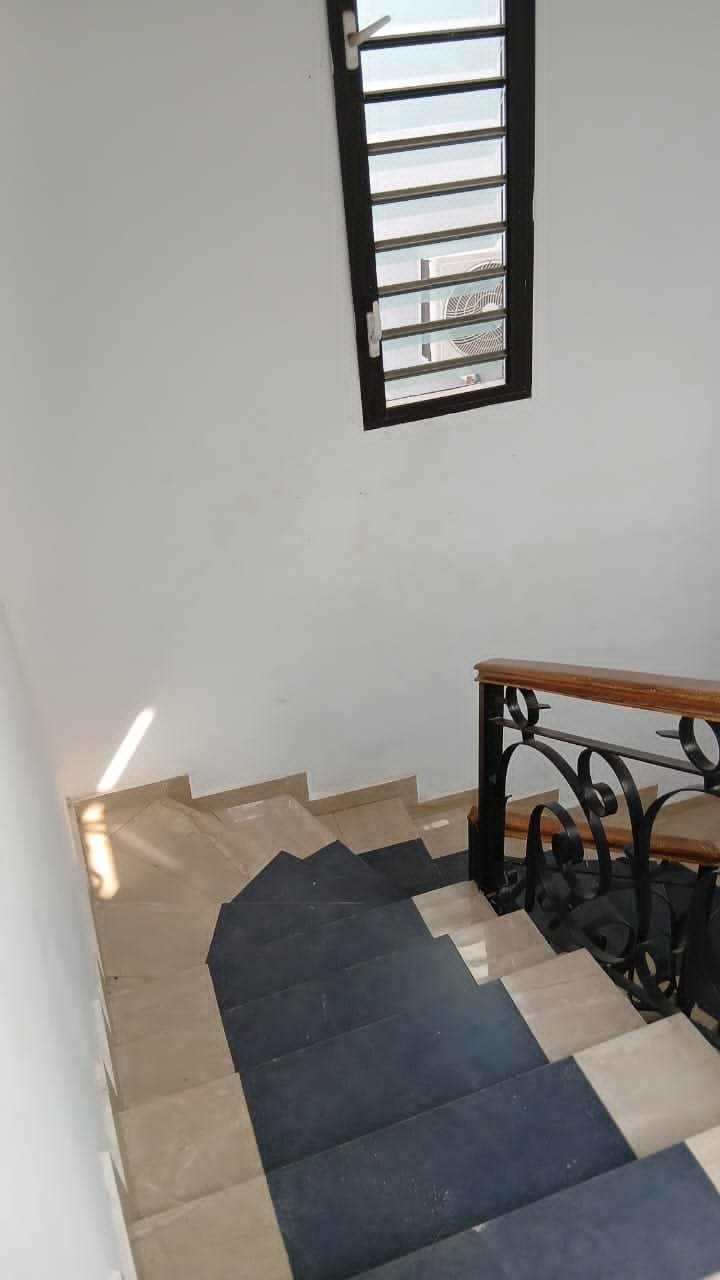 1 Appartement de 04 pièces – Image 14