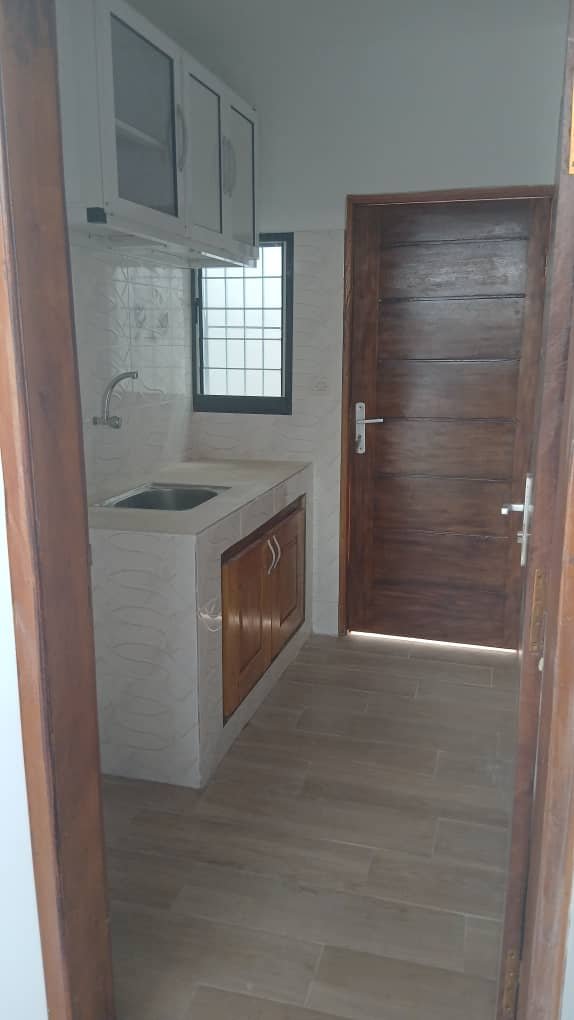 Appartement Songon_Carrefour campement gouro_quartier belle côte – Image 5